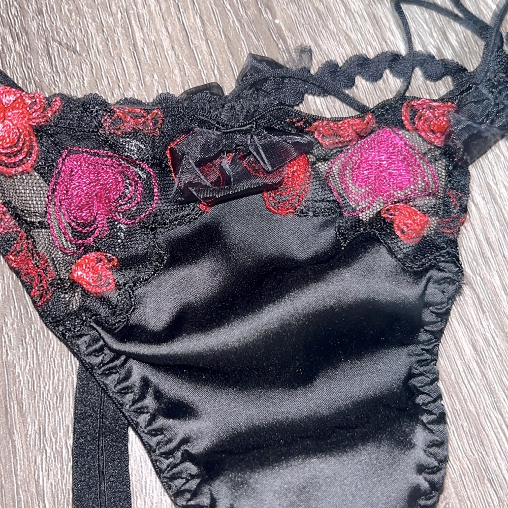 FLAL black thong